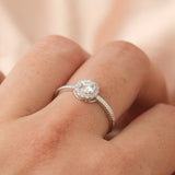 Celestial Halo – D1.00ct 莫桑鑽925純銀戒指